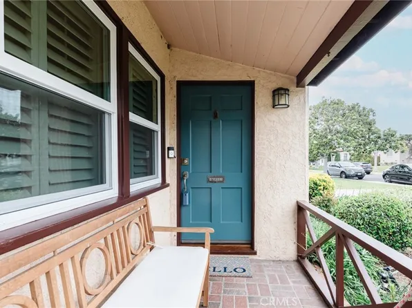 6320 W 85th St, Los Angeles, CA 90045