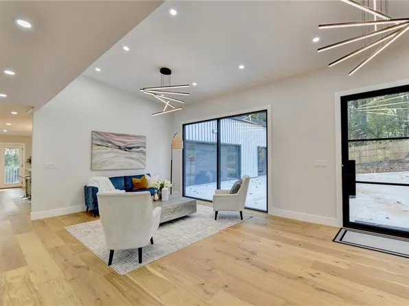 5255 Buice Rd, Johns Creek, GA 30022