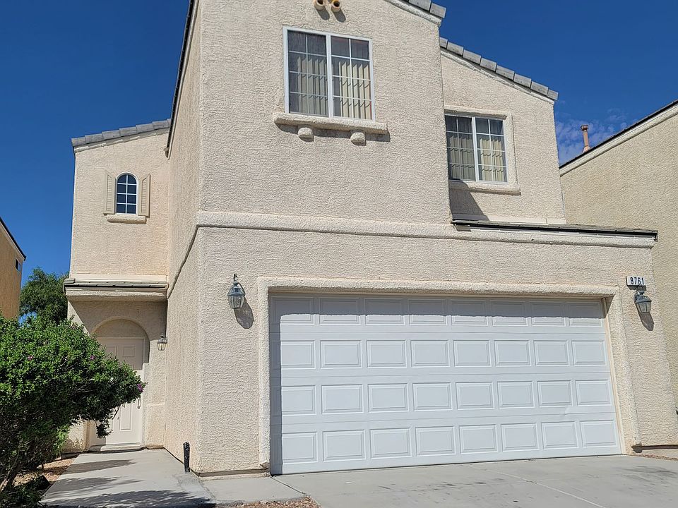 1st image of 8761 Evan Lilas St
