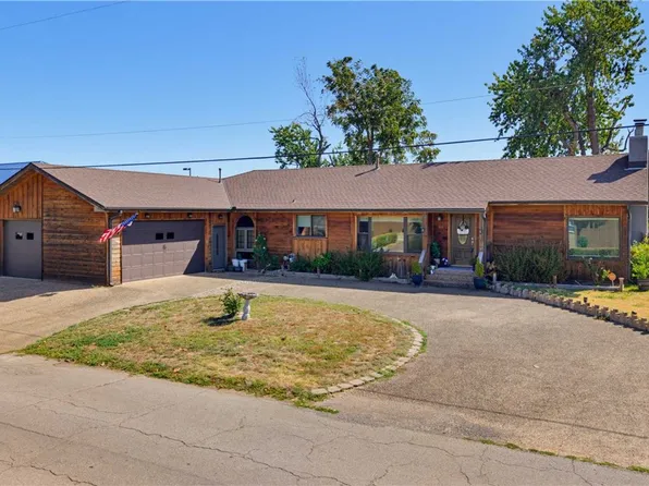 111 S 15th St, Rogers, AR 72758