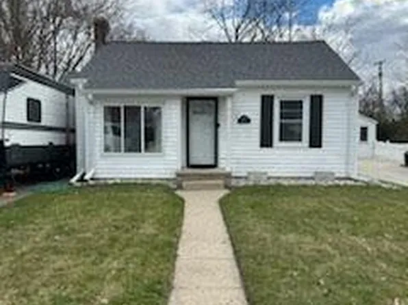 135 Cherryland St, Auburn Hills, MI 48326