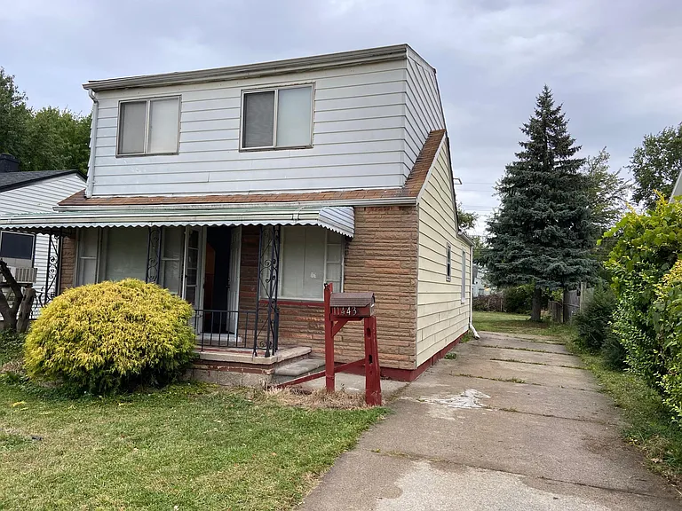 11443 Cadillac Ave — Photo 1
