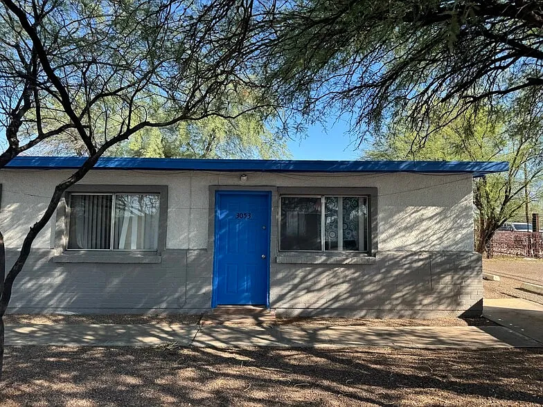 2 bed, 700 sqft, $1,095 — Photo 3