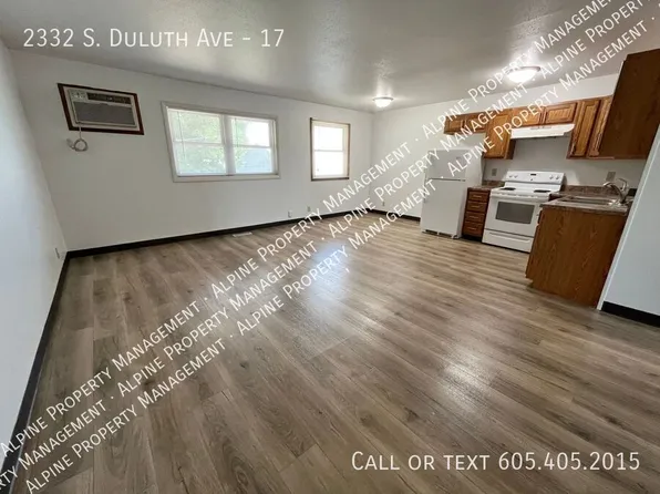 2332 S Duluth Ave, Sioux Falls, SD