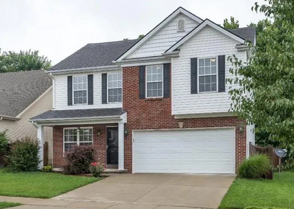 613 Skyview Ln