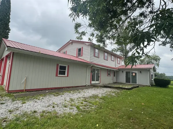 25633 Pinney Corners Rd, Saegertown, PA 16433