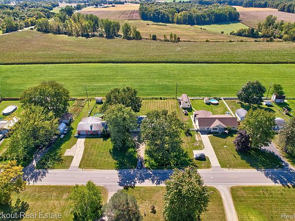 5th image of 5075 Millington Rd