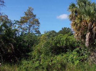 541 14th St NE, Naples, FL 34120