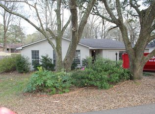 102 Oak Dr, Brandon, MS 39047