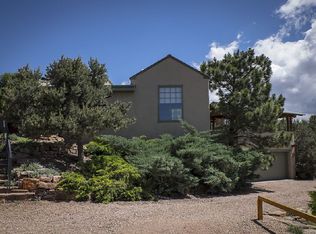 27 Arroyo Pequeno, Santa Fe, NM 87506