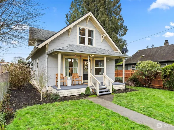 2513 Cleveland Avenue, Everett, WA 98201