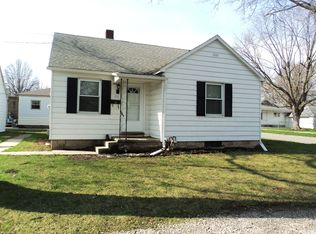 1111 Hopkins St, Defiance, OH 43512