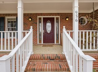 956 Copper Stone Cir, Chesapeake, VA 23320