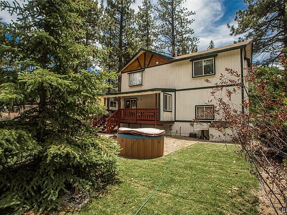 4th image of 1111 Mountain Ln