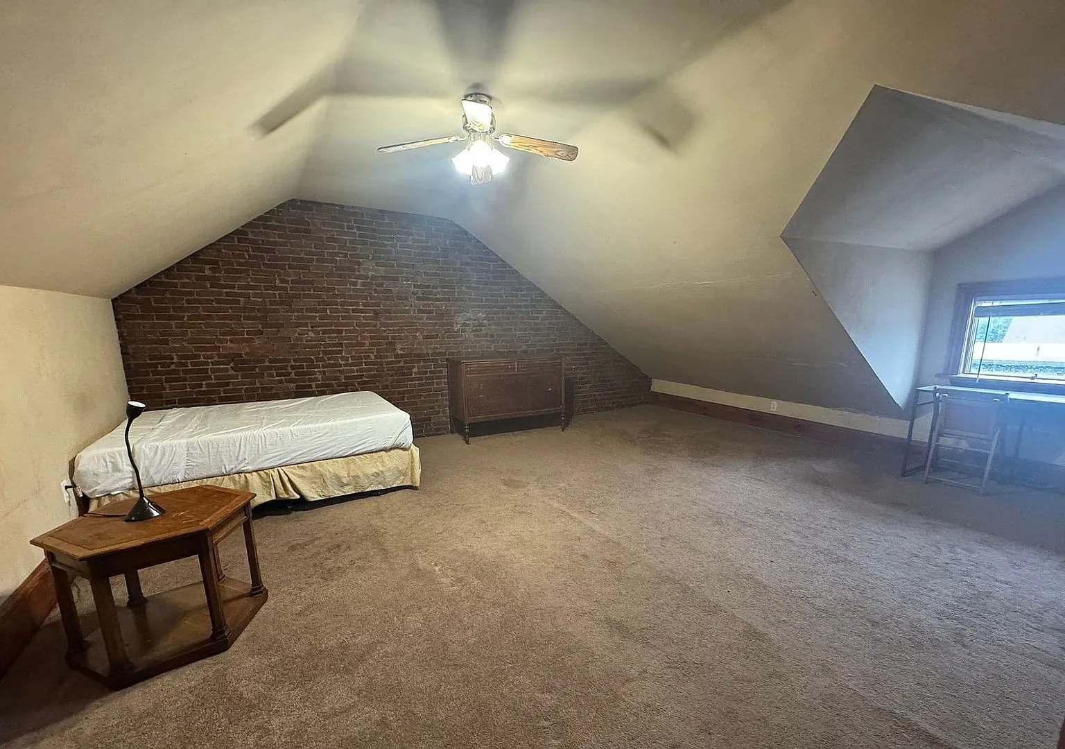 ROOM for rent — Photo 4