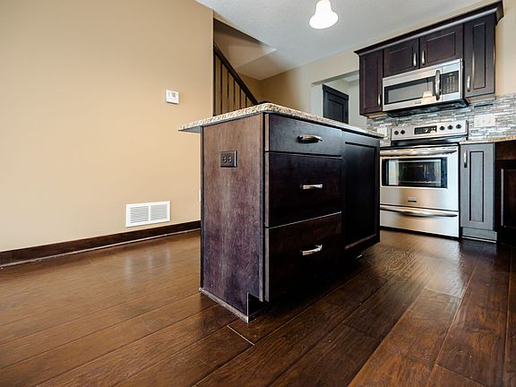 2nd image of 3218 Portage Cir NW #784