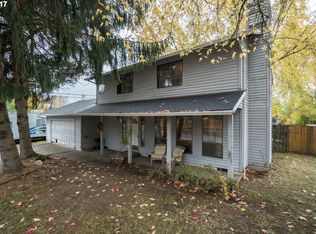 10451 SW Siletz Dr, Tualatin, OR 97062