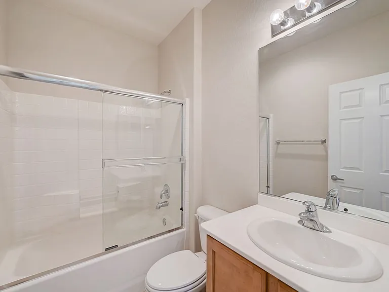 7925 Fantail Dr — Photo 35