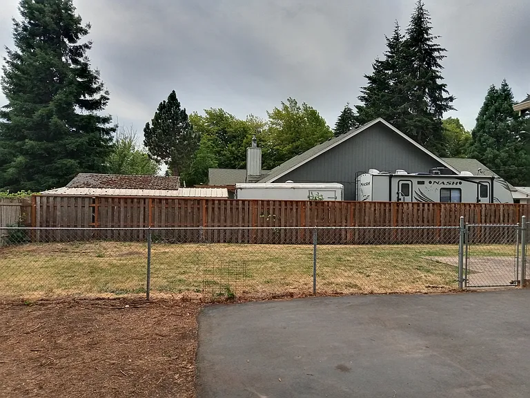 2088 Minnesota St — Photo 16