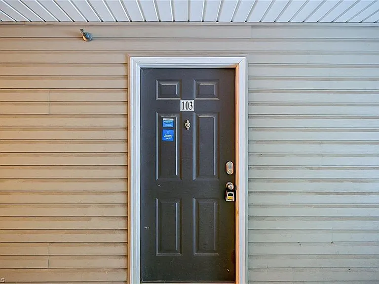 7104 W Friendly Ave #103 — Photo 11