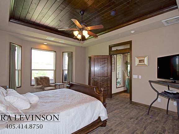 5th image of 15201 Creek Vista Cir