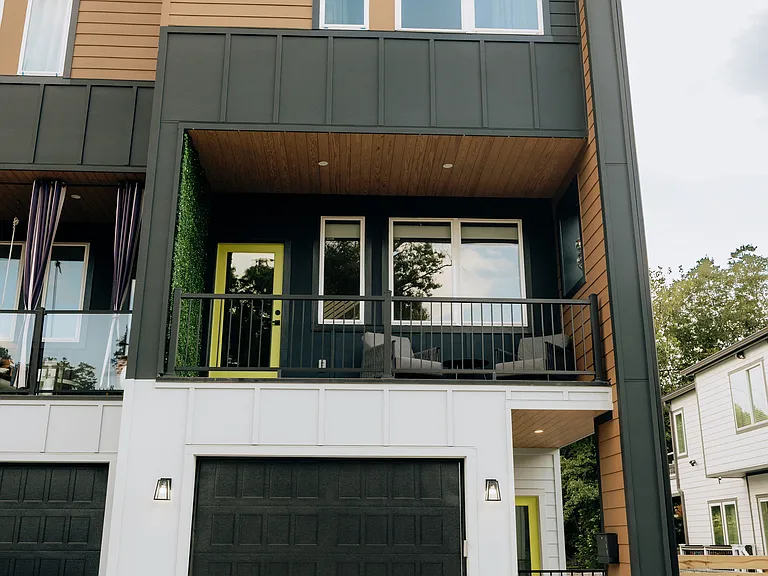 1107 Holland Ave — Photo 37