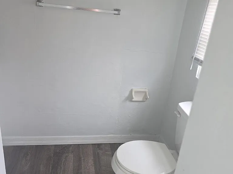 2329 Denver St #5 — Photo 4