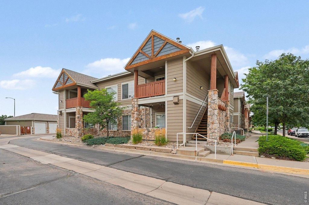 126 Beacon Way #2-H