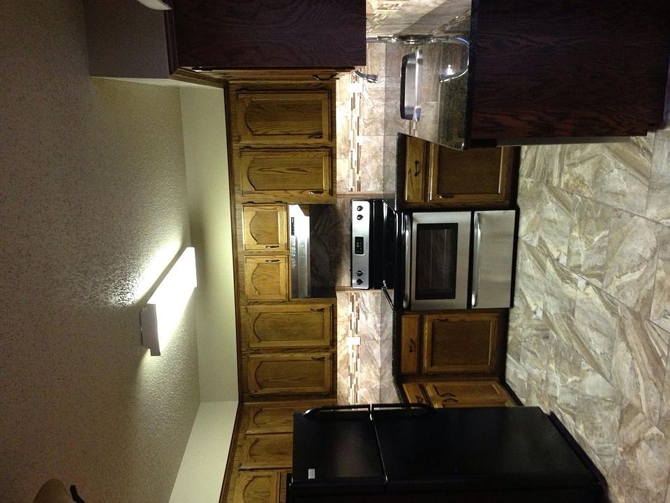 2nd image of 35 Flatwood Rd