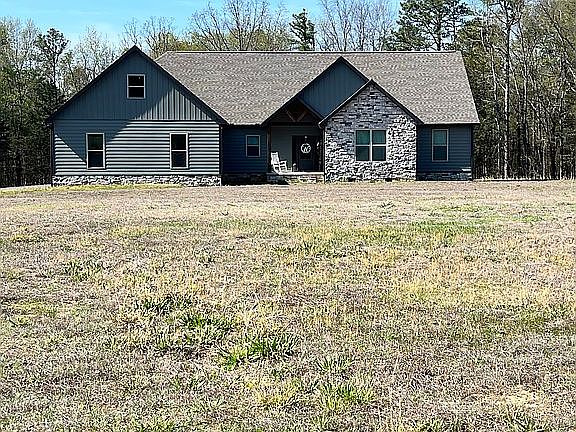 2nd image of 2095 Rosebud Rd