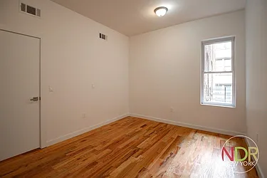 Rented by Next Door Realty NYC
