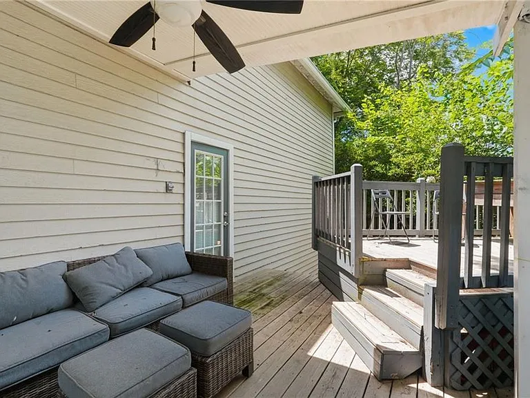 312 Glenwood Ave SE — Photo 24