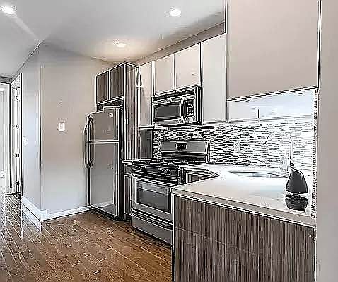 2nd image of 1154 Nostrand Ave #6L
