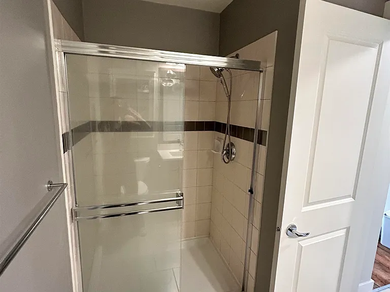 6328 Larkin Dr #402 — Photo 8