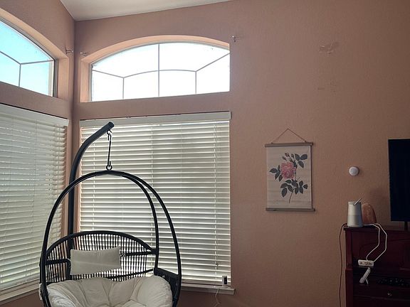 2nd image of 1807 Olvera Dr