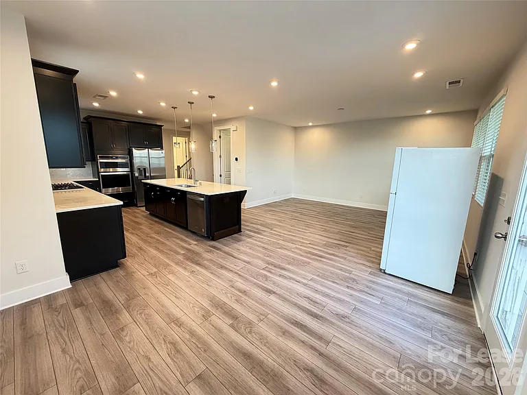 2511 Ensemble Ct — Photo 15