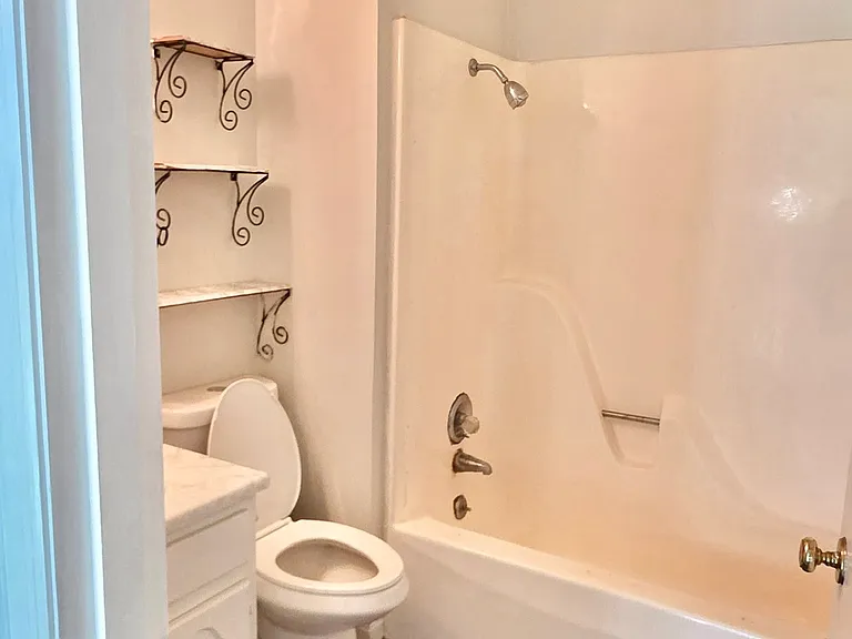11587 Mill Rd #1 — Photo 4
