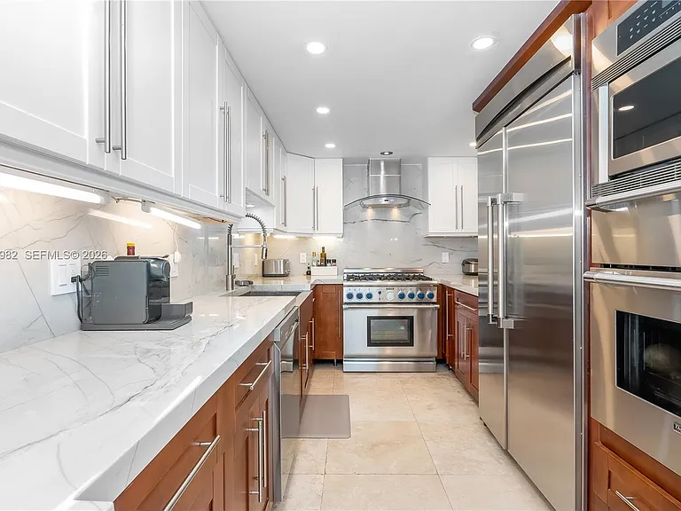 3140 S Ocean Dr #606 — Photo 9