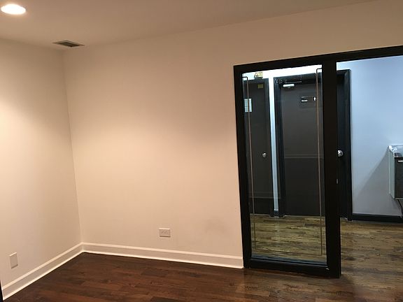 5th image of 5642 W Diversey Ave Unit 106