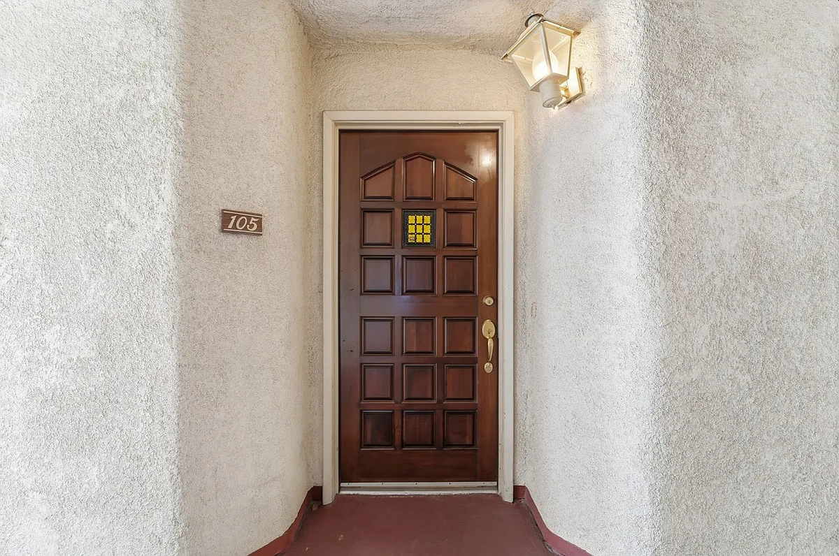 Building Photo - 4330 N 5th Ave #105