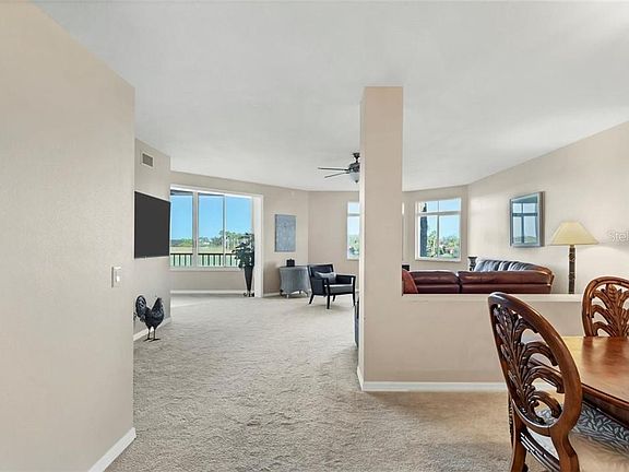 5th image of 4634 Mirada Way Unit 29