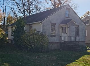 18 Farries Ave, Florida, NY 10921