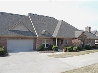 1461 Pine Needles Ln, Lexington, KY 40513