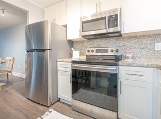 8020 N Sunrise Lakes Dr APT 211, Sunrise, FL 33322