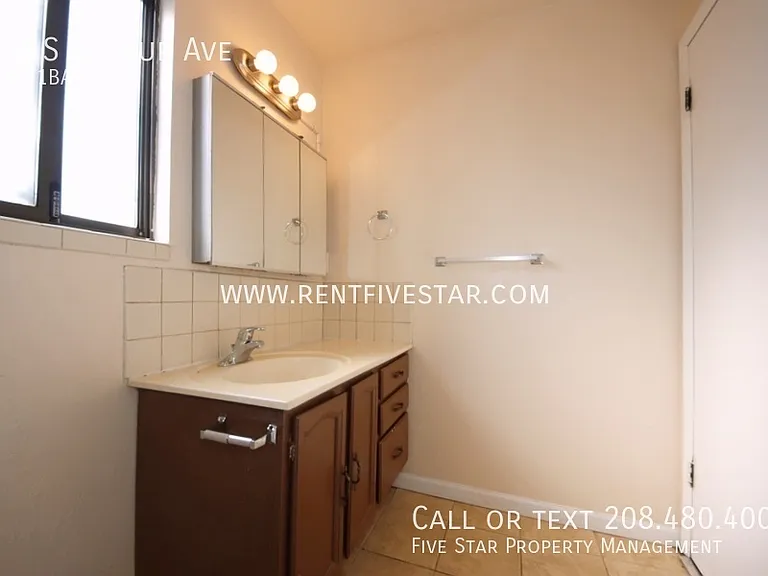 638 S Arthur Ave — Photo 7