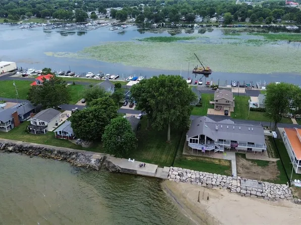 8183 E Lake Blvd, Lakeside Marblehead, OH 43440