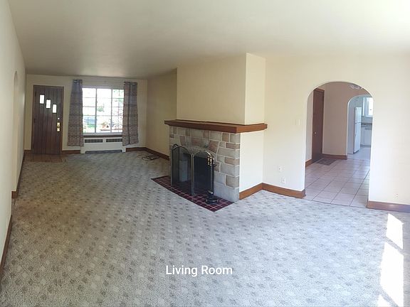 4th image of 313 Orchard St