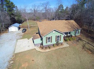 952 Camp Ground Rd, Griffin, GA 30223