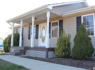 90 Davis Cove Rd, Taylorsville, NC 28681