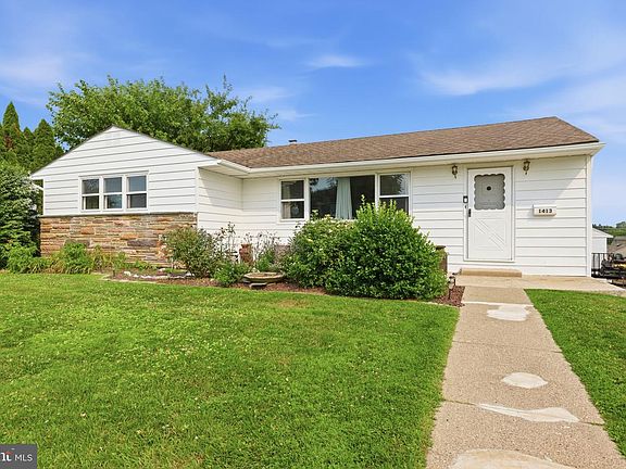 2nd image of 1413 Poplar Rd
